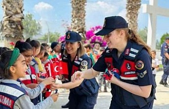 Buharkent’te öğrenciler jandarmayı tanıdı