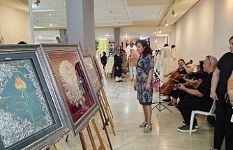 HEM kursiyerlerinin sergisi beğeni topladı
