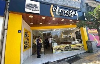 Fare görüntüleri ile gündeme gelen baklavacıya 60 bin TL cezai işlem uygulandı
