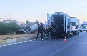 Söke’de otomobil takla attı: 3 yaralı