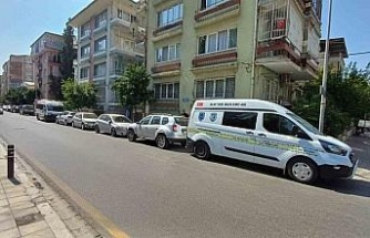 Yaşlı adam evinde ölü bulundu