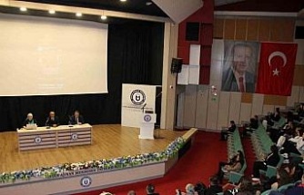 ADÜ’de "Atatürk’ü Anlamak" paneli düzenlendi