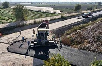 Aydın Büyükşehir Belediyesi 17 ilçede eş zamanlı yatırımlarını sürdürüyor