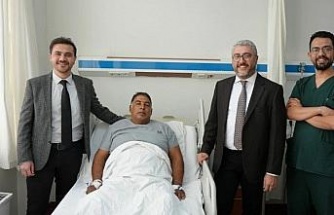 Aydın’da ilk kez ağız içinden alınan doku ile yeni idrar yolu oluşturuldu