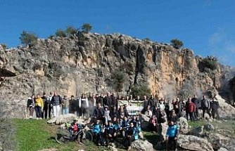 Buharkentliler ‘doğa ve tarih’ için yürüdü