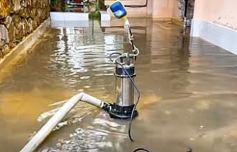 Didim’de sağanak yağmur etkili oldu