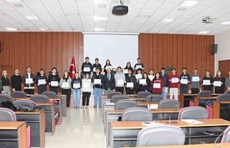 Efeler’de öğrenci meclisi yeni döneme başladı