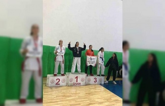 Efeler’den karatede çifte madalya gururu