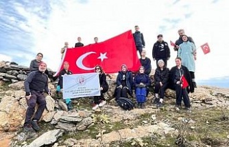 Şehitler için zirveye tırmandılar