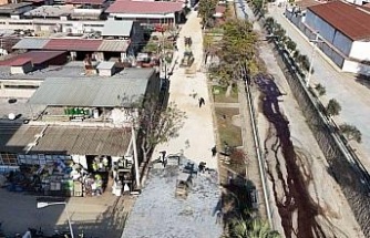 Yenipazar’da Doğu Mahallesi’nde parke taşı çalışmaları sürüyor