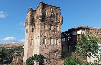 Başkan Alıcık, Arpaz Kulesi’ne dikkat çekti