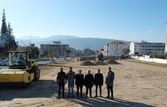 Başkan Erol, okullar bölgesine nefes aldıracak projeyi inceledi