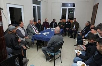 Başkan Kaya, kahvehanede vatandaşlarla buluştu