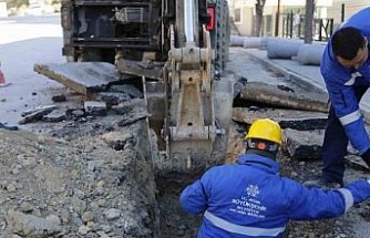 Büyükşehir’in Kuşadası’nda altyapı çalışmaları sürüyor