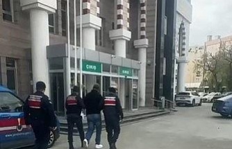 Kuşadası’nda altın bilezik hırsızı yakalandı