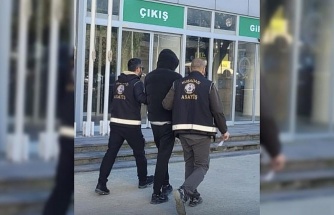 Kasten öldürme suçundan aranan şahıs Kuşadası’nda yakalandı