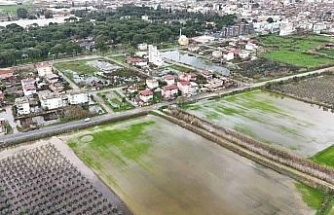 Nazilli’de mahalle sular altında kaldı, ekipler anında müdahale etti