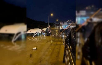 Sele kapılan minibüste can pazarı