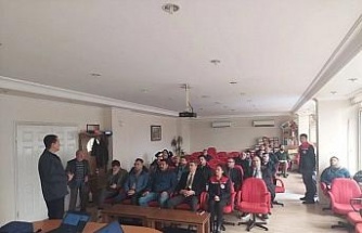 Üreticiler tarımsal risklere karşı bilgilendirildi