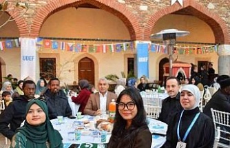 ADÜ Rektörü Kent, uluslararası öğrencilerin iftarına katıldı