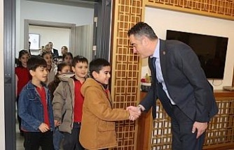 Başkan Arıcı, ilkokul öğrencilerini ağırladı
