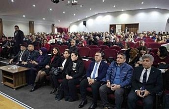 ADÜ’lü akademisyenler Nazilli’de her yönüyle kadına şiddeti anlattı