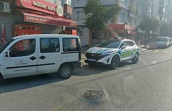 Ticari araçla çarpışan motosiklet sürücüsü yaralandı