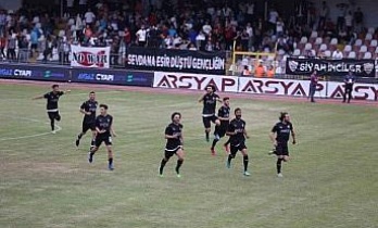 Efeler 09 SFK Ziraat Türkiye Kupası’nda bir üst tura yükseldi