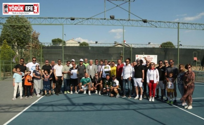 Efeler’de İncir Cup Tenis Turnuvası sona erdi