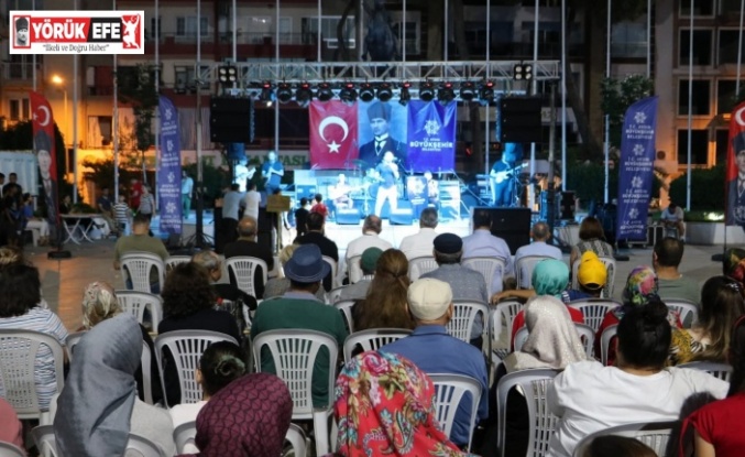 İncirliovalılar, Büyükşehir Belediyesi’nin bahar konseri ile coştu