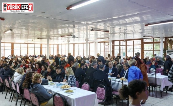 Başkan Atabay, depremzedeler için düzenlenen dostluk ve dayanışma yemeğine katıldı