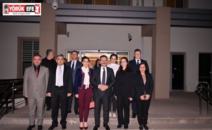 Vali Aksoy, öğrencilerle iftarda buluştu
