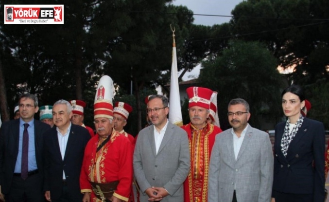 Bakan Kasapoğlu Aydın’da mehteran takımı ile karşıladı