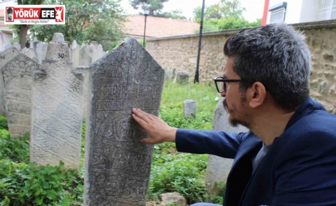 Aydın’da 212 yıl önce dikilen mezar taşı, 250 yıllık külliyenin tarihine ışık tutuyor