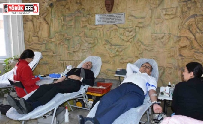 İl Tarım Müdürlüğü personeli Kızılay’a kan bağışında bulundu