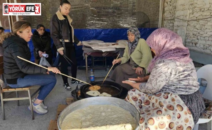 Yenipazarlılar sanatçı Ferdi Tayfur için 52. gün hayrı yaptı