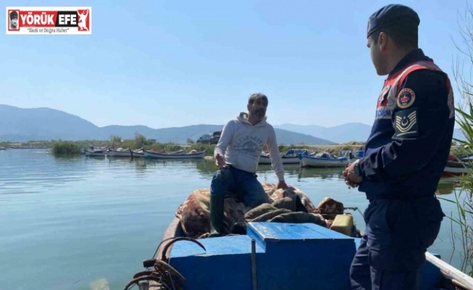 Bafa Gölü’nde doğal hayat Jandarmanın takibinde