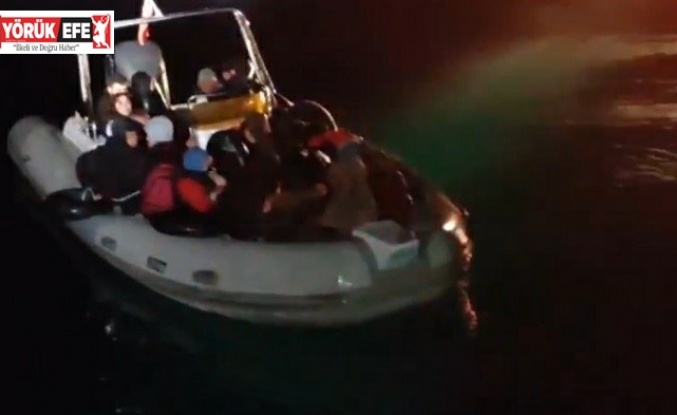 Didim’de sürüklenen bottaki 19 düzensiz göçmen kurtarıldı