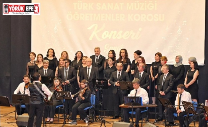 Efeler’de öğretmenlerden sanat dolu gece