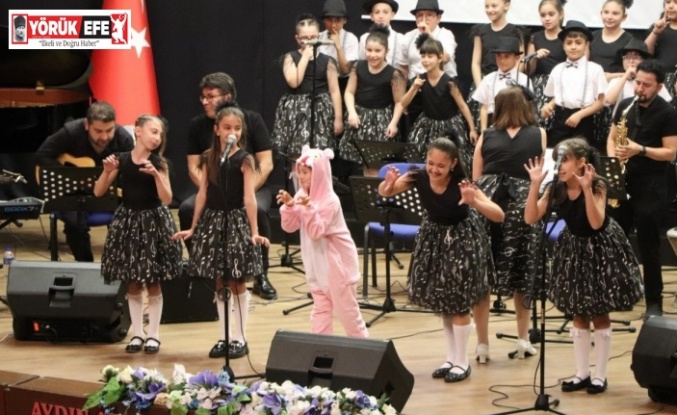 Geleceğin sanatçıları Efeler’de sahne aldı