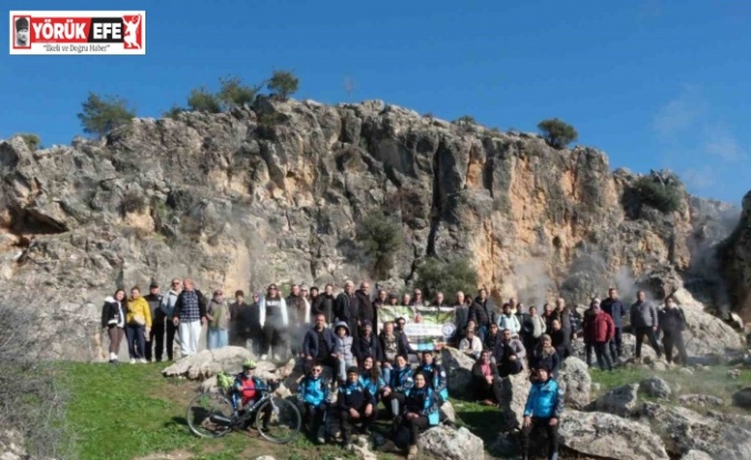 Buharkentliler ‘doğa ve tarih’ için yürüdü