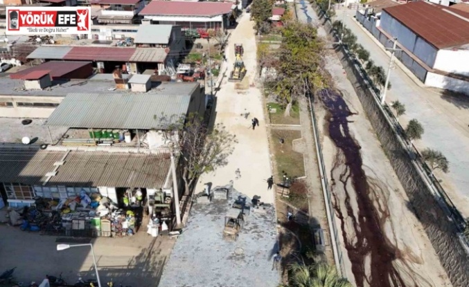 Yenipazar’da Doğu Mahallesi’nde parke taşı çalışmaları sürüyor