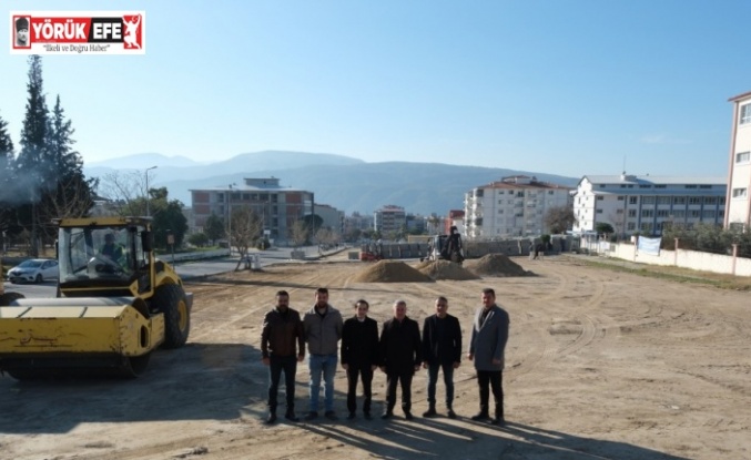 Başkan Erol, okullar bölgesine nefes aldıracak projeyi inceledi