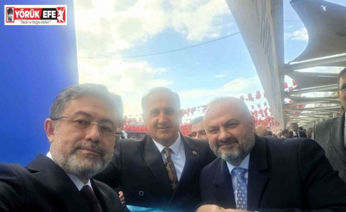 Başkan Kaya, Bakan Yumaklı ile deve güreşlerini görüştü