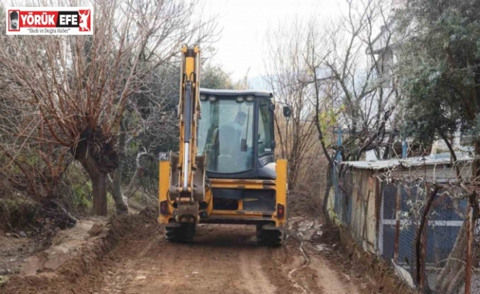 Nazilli Belediyesi’nden Arslanlı’da yol çalışması