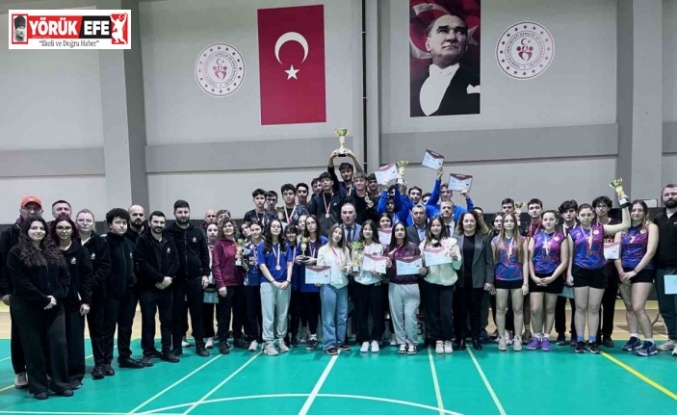 Okul sporları karate  ve badminton il birinciliği müsabakaları tamamlandı