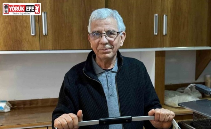 Tostçu Mehmet, Mansur Yavaş’a benzerliği ile dikkat çekiyor