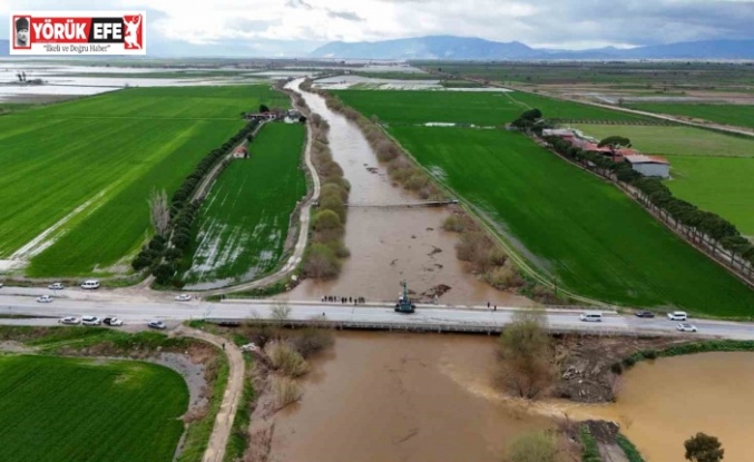 Büyük Menderes nehri, köprü seviyesine yükseldi