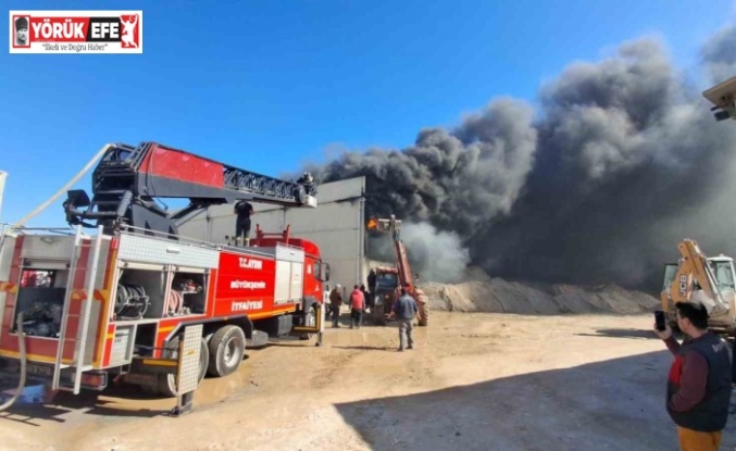 Didim sanayisindeki yangın korkuttu