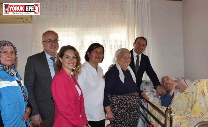 Aydın İl Sağlık Müdürü Şenkul yaşlıları unutmadı